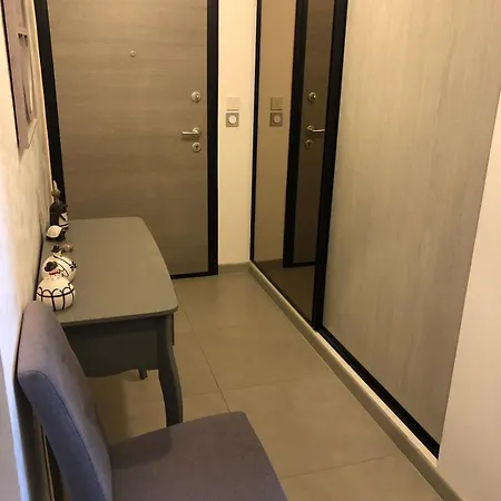 Apartment 78 M2 1 Terrasse Et Garage